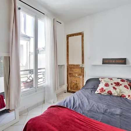 Апартаменты Charming Bright Apt Near Bercy